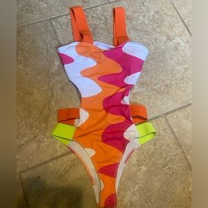 Colorblock Cut-Out One Piece Swimsuit (Color : Multicolor, Size : LARGE)